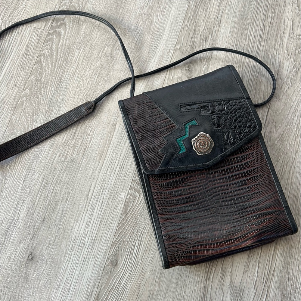 Vintage James Culver Crossbody Leather Wallet